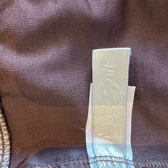 One piece halter neck swim suit - Picture 7 of 10